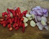 Foto langkah ke 2 dari resep Tumis kacang panjang tanpa air "gurih, krenyes-krenyes" 🥰.