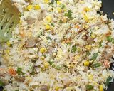 Foto langkah ke 4 dari resep Nasi Goreng Hongkong.