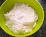 A picture of step 1 of Medu Vada.
