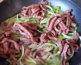 Foto del paso 4 de la receta: 159. Ternera con pimientos