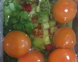 A picture of step 4 of Fried rice sushi.