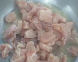 A picture of step 2 of Chicken white Handi.