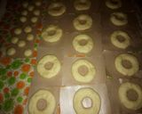 Foto langkah ke 3 dari resep Donat tante (tanpa telor).