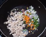 A picture of step 3 of Spicy Minced Chicken Salad.