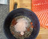 A picture of step 1 of Salmon Spinach butter Cream.