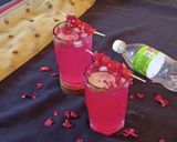 A picture of step 3 of Rose lemon Mojito.