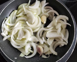 Foto del paso 1 de la receta: Bacalao con pimientos del piquillo