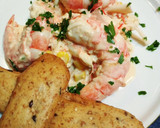Foto del paso 2 de la receta: Ensalada de langostinos con manzana y zanahoria