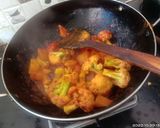 আলু ফুলকপি পনির ডালনা (Aloo fulkopi paneer dalna recipe in bengali) রেসিপির ধাপ 4 ছবি