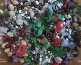 A picture of step 4 of Mixed Bean Sprouts.