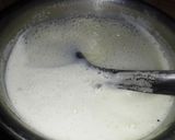 A picture of step 3 of Tikhur ka slice halwa.