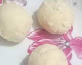 A picture of step 2 of Rajasthani gulab jamun curry in Badami gravy.