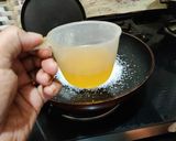 A picture of step 2 of Sooji ka halwa.