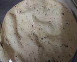 A picture of step 2 of Masala papad.