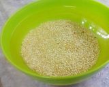 Foto del paso 2 de la receta: Quinoa con acelga, salsa blanca y queso cremoso