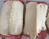 Foto del paso 4 de la receta: Sándwich de pastrami y queso Arzúa-Ulloa