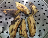 Foto langkah ke 1 dari resep Pisang Kukus Meses.