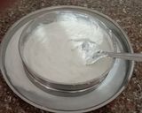 હોમ મેડ શ્રીખંડ (Home Made Shrikhand Recipe In Gujarati) રેસીપી સ્ટેપ1ફોટો