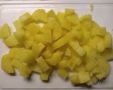 Foto del paso 1 de la receta: Tortilla de papas y espinacas