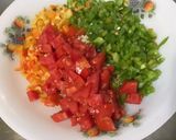 Une image de l'étape 7 de Salade de riz au thon, légumes et feta sauce truffée.