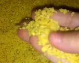 A picture of step 2 of Moong daal halwa.