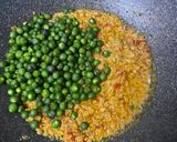 Foto langkah ke 4 dari resep Tumis Oncom Leunca Kemangi.