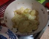 صورة لخطوة 1 من وصفة غراتان بطاطا وبسباس من دون فرن 😋😋👍