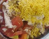 A picture of step 3 of Papad Bhelpuri.