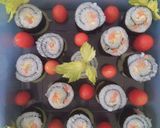 Foto langkah ke 3 dari resep Simple sushi.