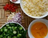 Foto langkah ke 1 dari resep Nasi goreng ikan asin.