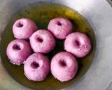 Foto langkah ke 7 dari resep Donat Ubi Ungu.