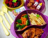 Foto langkah ke 5 dari resep 153. Bekal Bento (Steak Ayam-Brokoli).