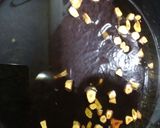 A picture of step 2 of Palak paneer.