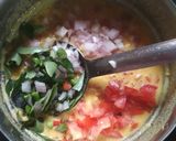 A picture of step 2 of Veg omelette.