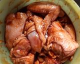 Foto langkah ke 2 dari resep Ayam Kentang Oven.