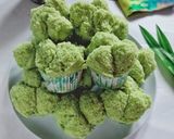 Foto langkah ke 7 dari resep Bolu kukus pandan mekar wangi pandan asli ala Ci Tintin Rayner.
