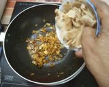 A picture of step 3 of Roti Ka Chura Leftover Chapati Recipe Instant Breakfast Recipe.