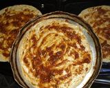 Foto del paso 4 de la receta: Pizza casera con hojas de espinacas 🥚🧀🍅