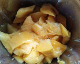 A picture of step 1 of Mango mojito.