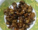 Foto langkah ke 2 dari resep Sambal goreng kentang ati ampela.