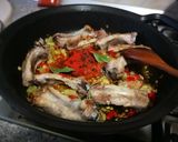 Foto del paso 3 de la receta: Marmitako de patatas con costillas de cerdo