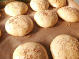 بريوش محشي بالمربى