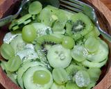 Foto del paso 5 de la receta: Ensalada de pepino con kiwi