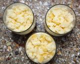 Foto del paso 10 de la receta: 🌟 Triffle de damascos 🌟 Postre en vaso en capas: bizcochuelo, crema de queso y damascos en almíbar 🌟