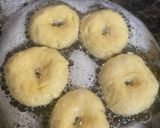 Foto langkah ke 3 dari resep Donat bomboloni.