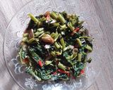 Foto langkah ke 3 dari resep Cah Kangkung Saos Tiram.