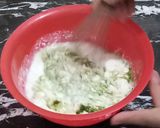 A picture of step 2 of Dahi Phulki.