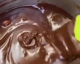 Foto del passaggio 9 della ricetta Rotolo al mandarino cioccolato e pistacchio