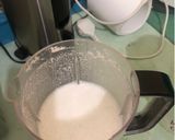 A picture of step 2 of Almond Milk.