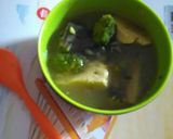 Foto langkah ke 4 dari resep Sup lele tahu brokoli MPASI 10 M+ (recook Mama Daren).